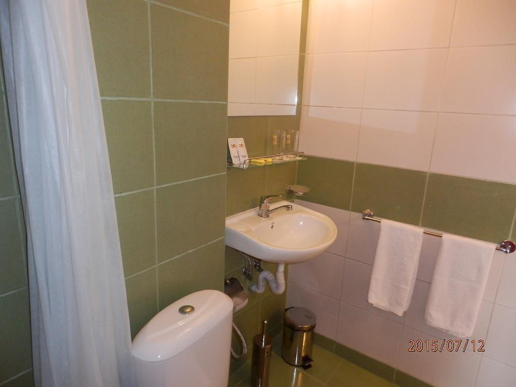 Olimpia Supersnab Hotel Balchik Ngoại thất bức ảnh